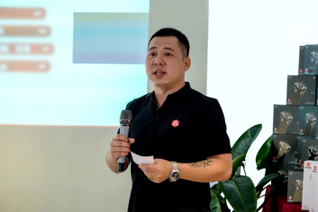 心相融·创未来丨LD乐动体育物流2022年中总结会议