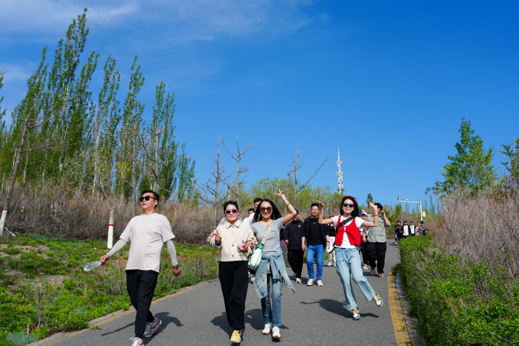 绿径同行·步筑新途 | LD乐动体育物流团队徒步团建之旅